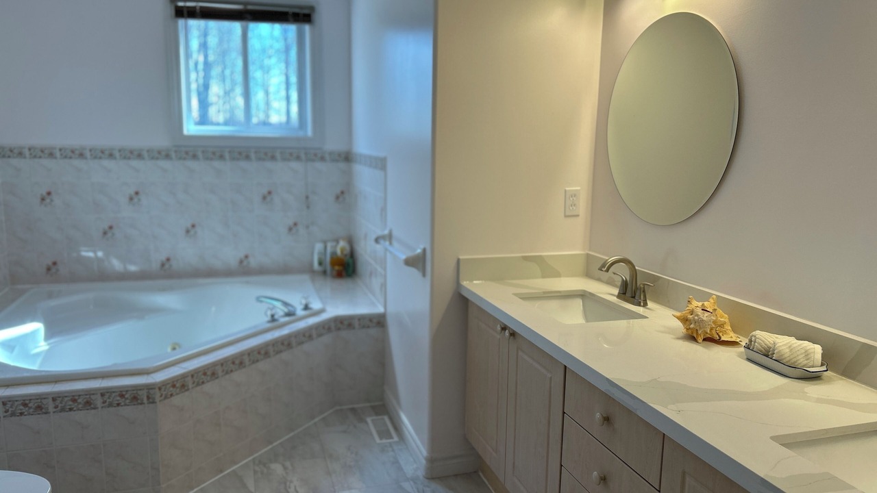 Photo of Bathroom in Carrying Place