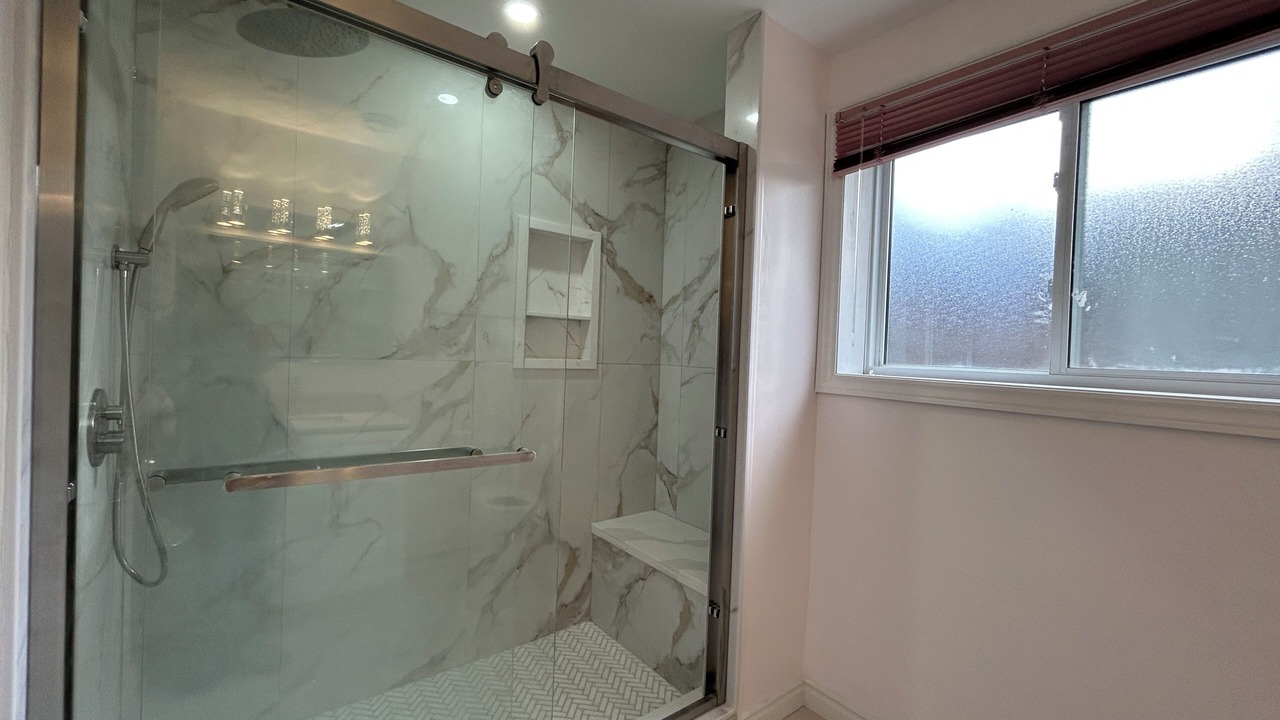 Photo of Bathroom in Carrying Place