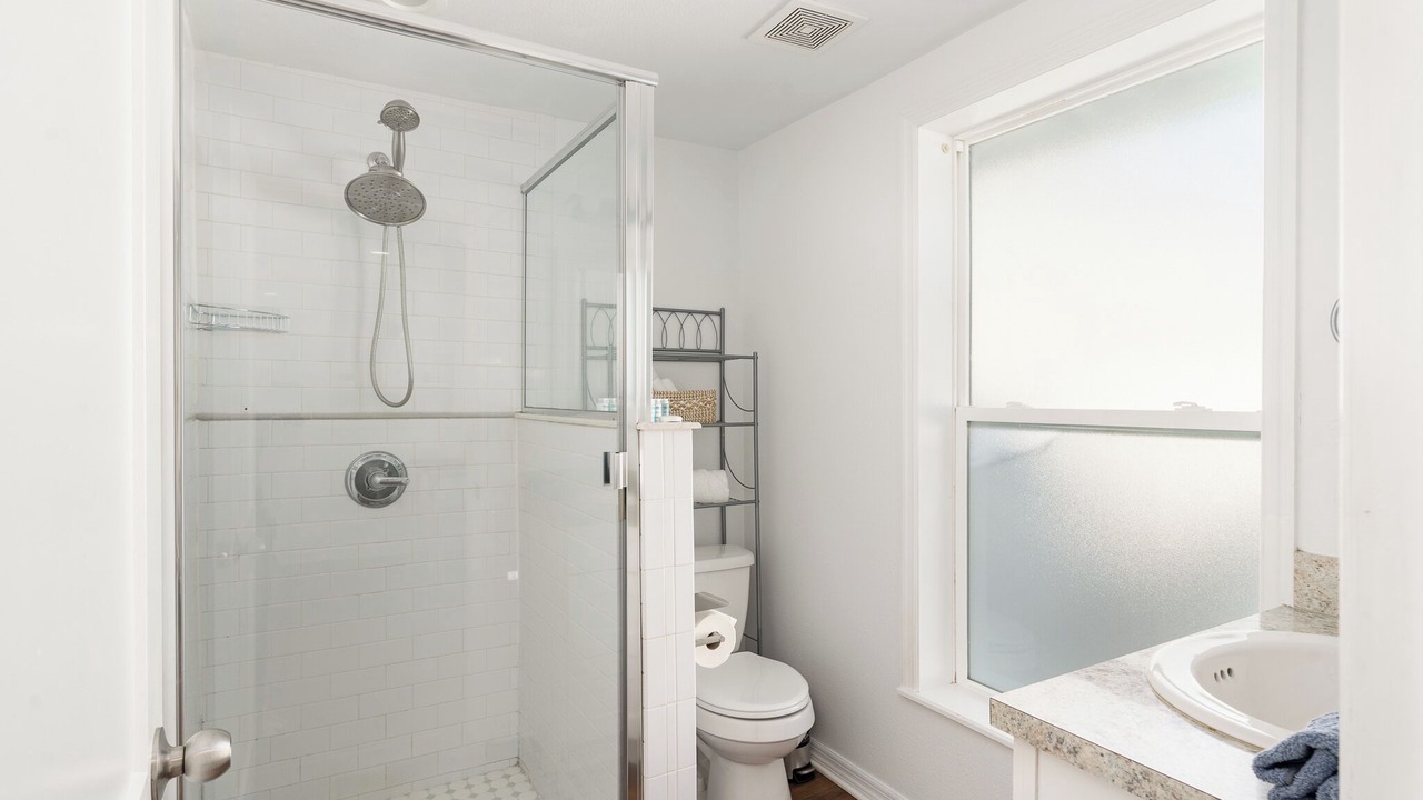 Photo of Bathroom in Dixieland