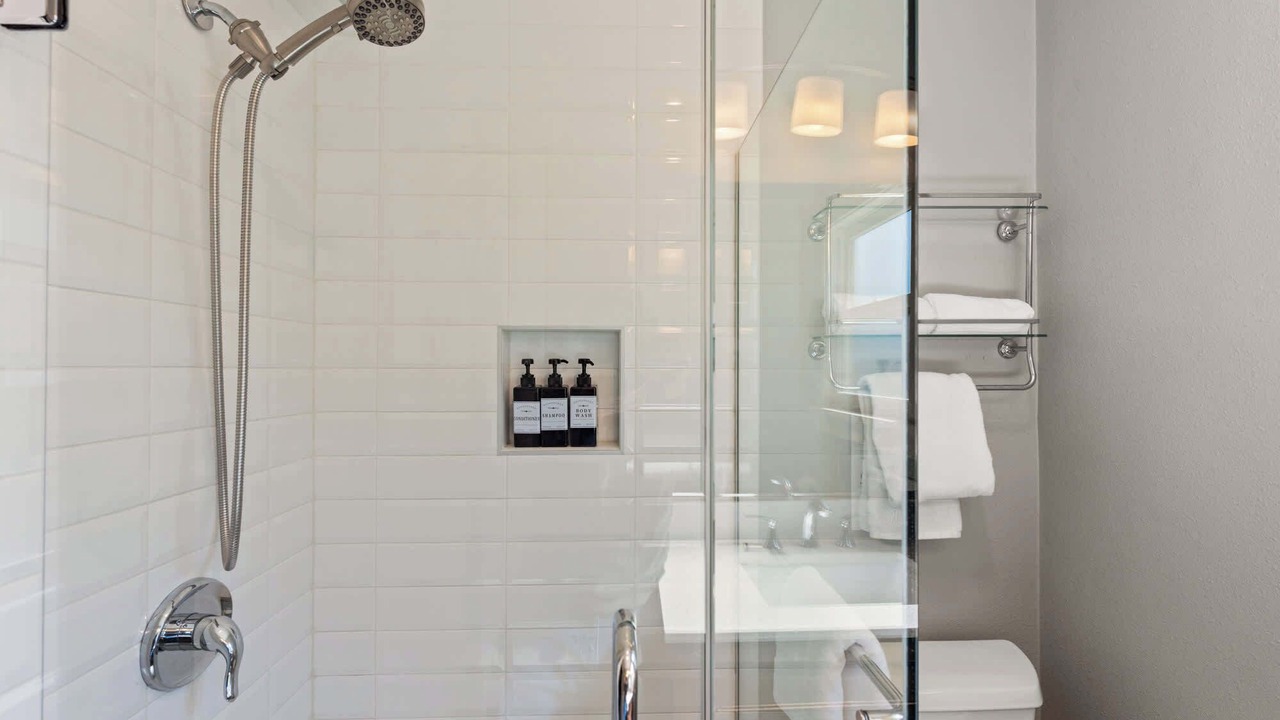 Photo of Bathroom in Green Lake