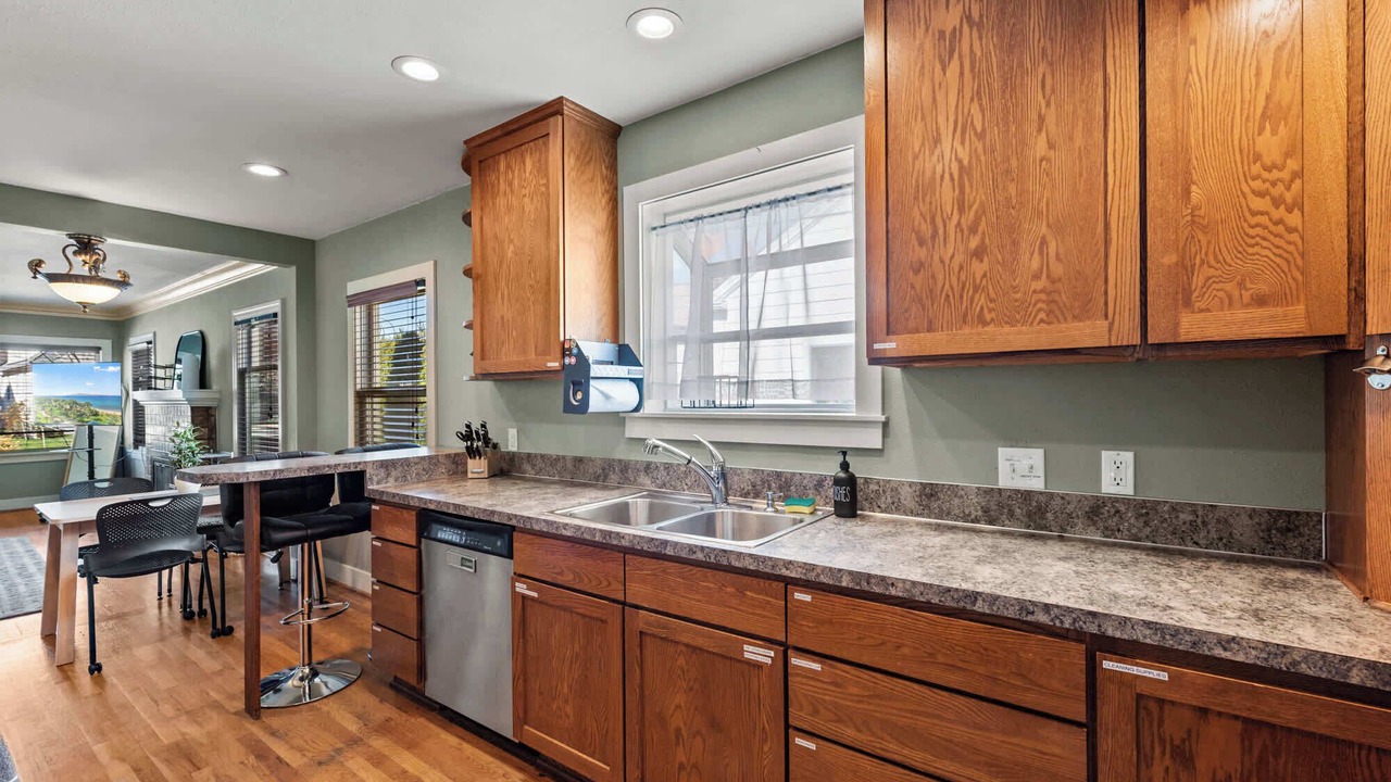 Photo of Kitchen in Green Lake