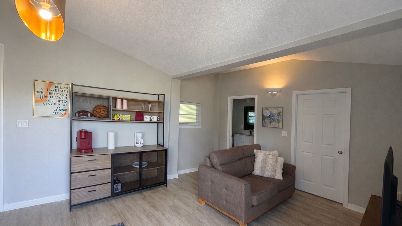 Photo of Livingroom in Clermont