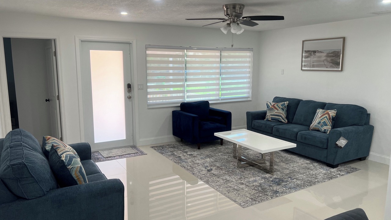 Photo of Livingroom in Miramar