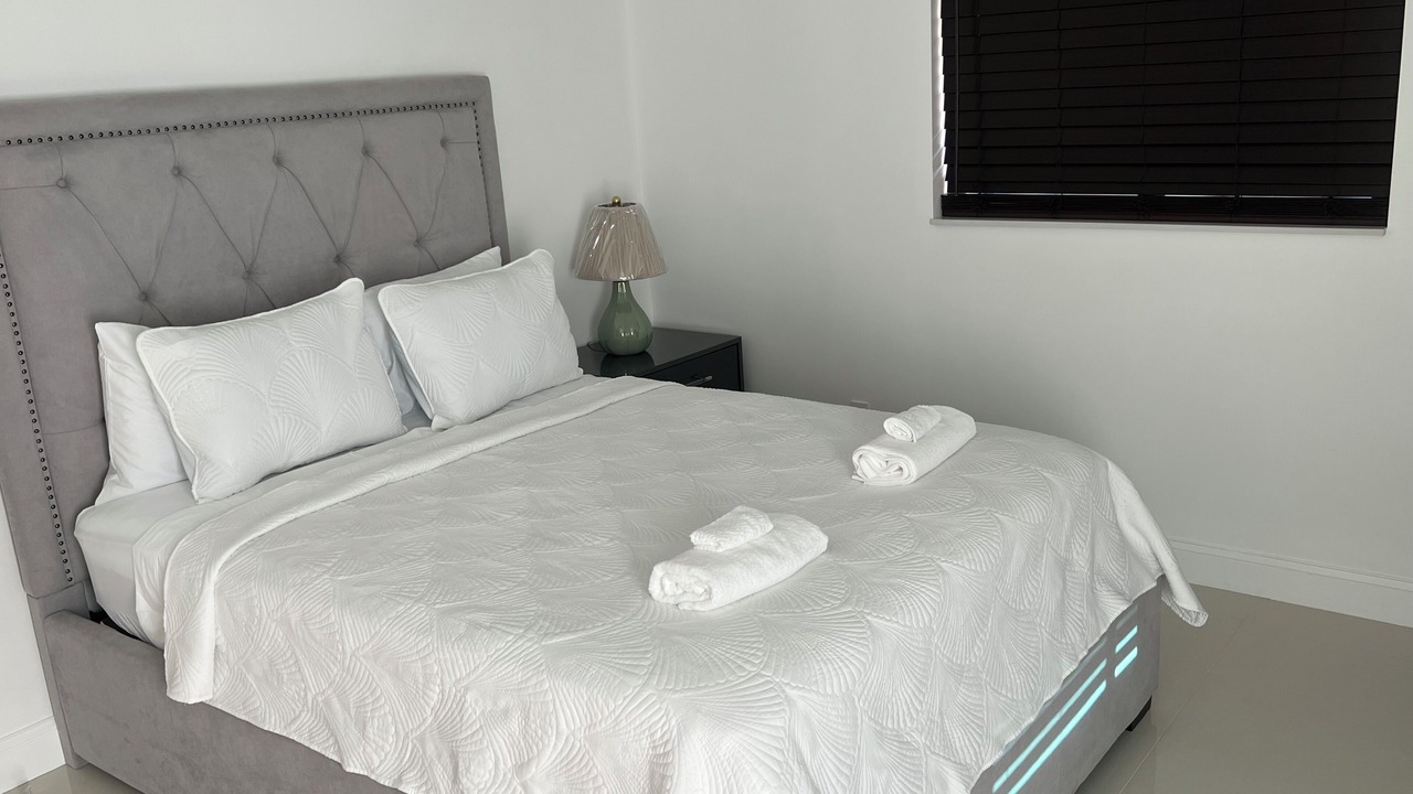 Photo of Bedroom in Miramar