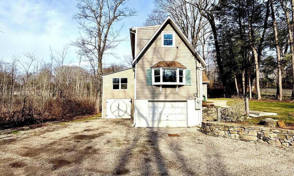 Photo of Outdoor in Redding Ridge