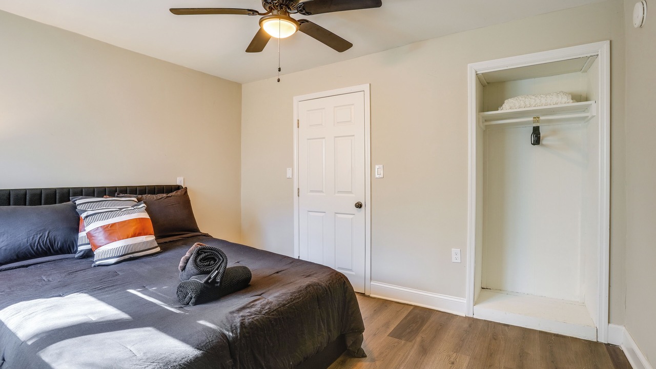 Photo of Bedroom in Collegedale