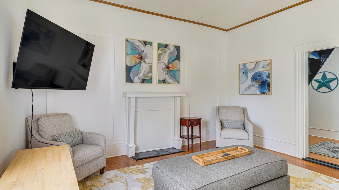 Photo of Livingroom in Wendell