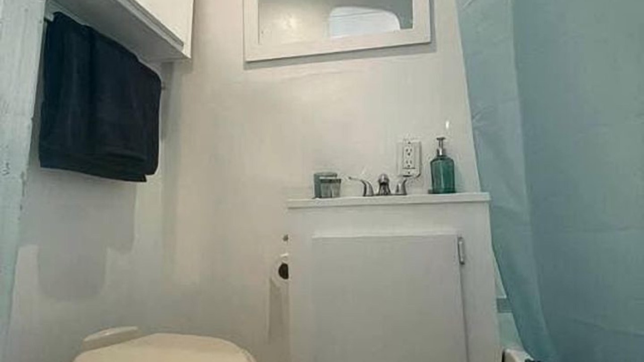 Photo of Bathroom in Miller Lake