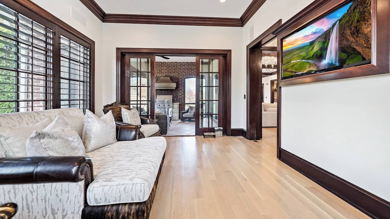Photo of Livingroom in Leawood