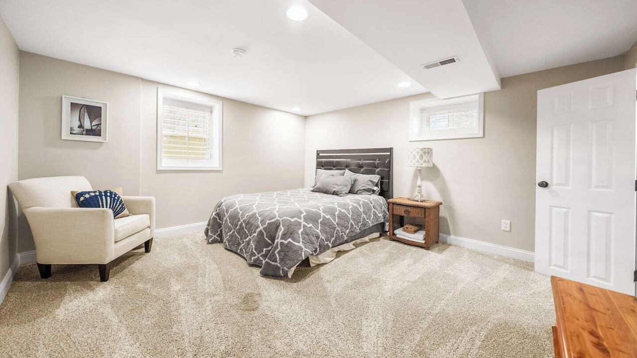 Photo of Bedroom in Leawood