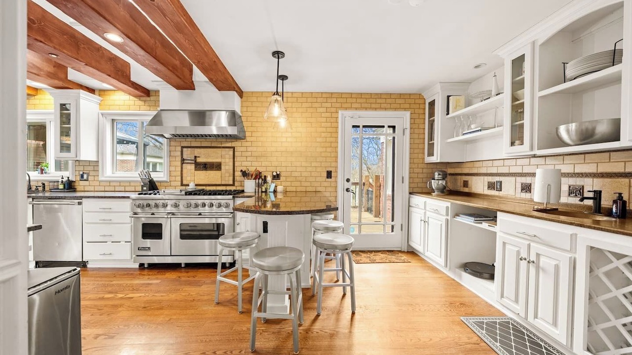 Photo of Kitchen in Leawood