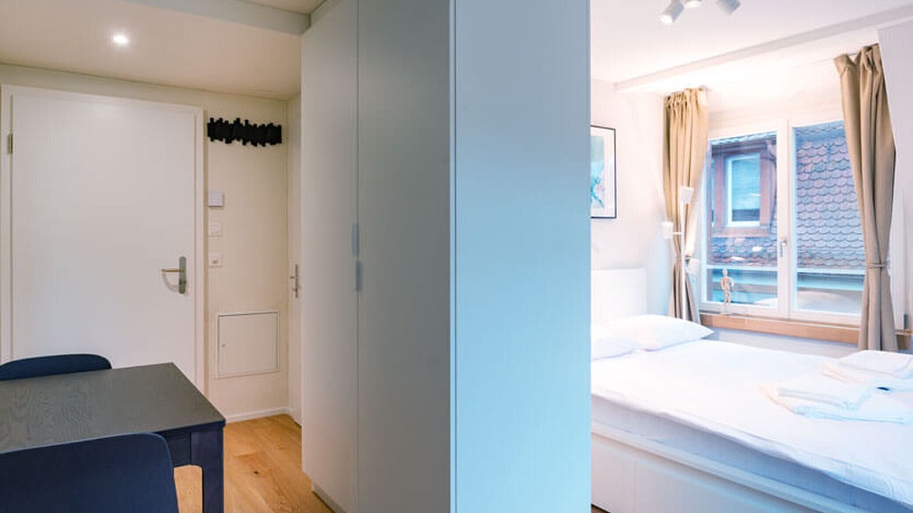 Photo of Bedroom in Hirslanden