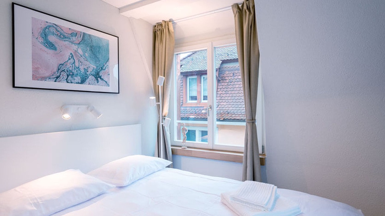 Photo of Bedroom in Hirslanden