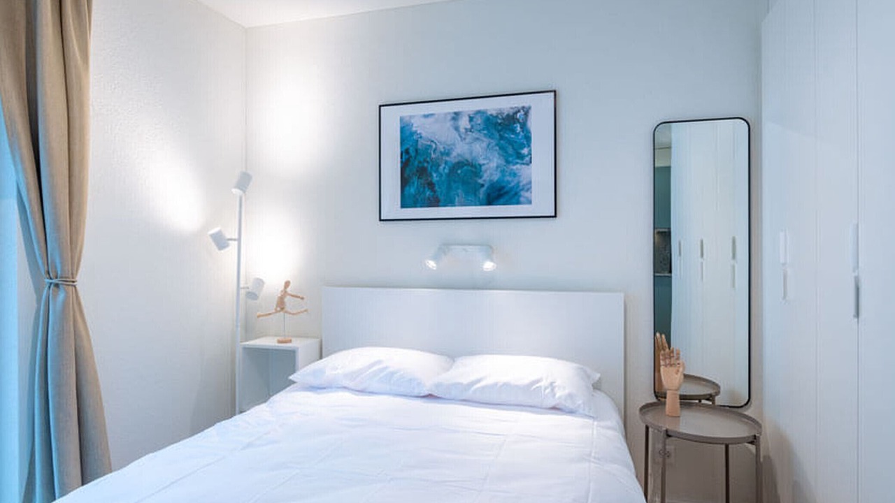 Photo of Bedroom in Hirslanden