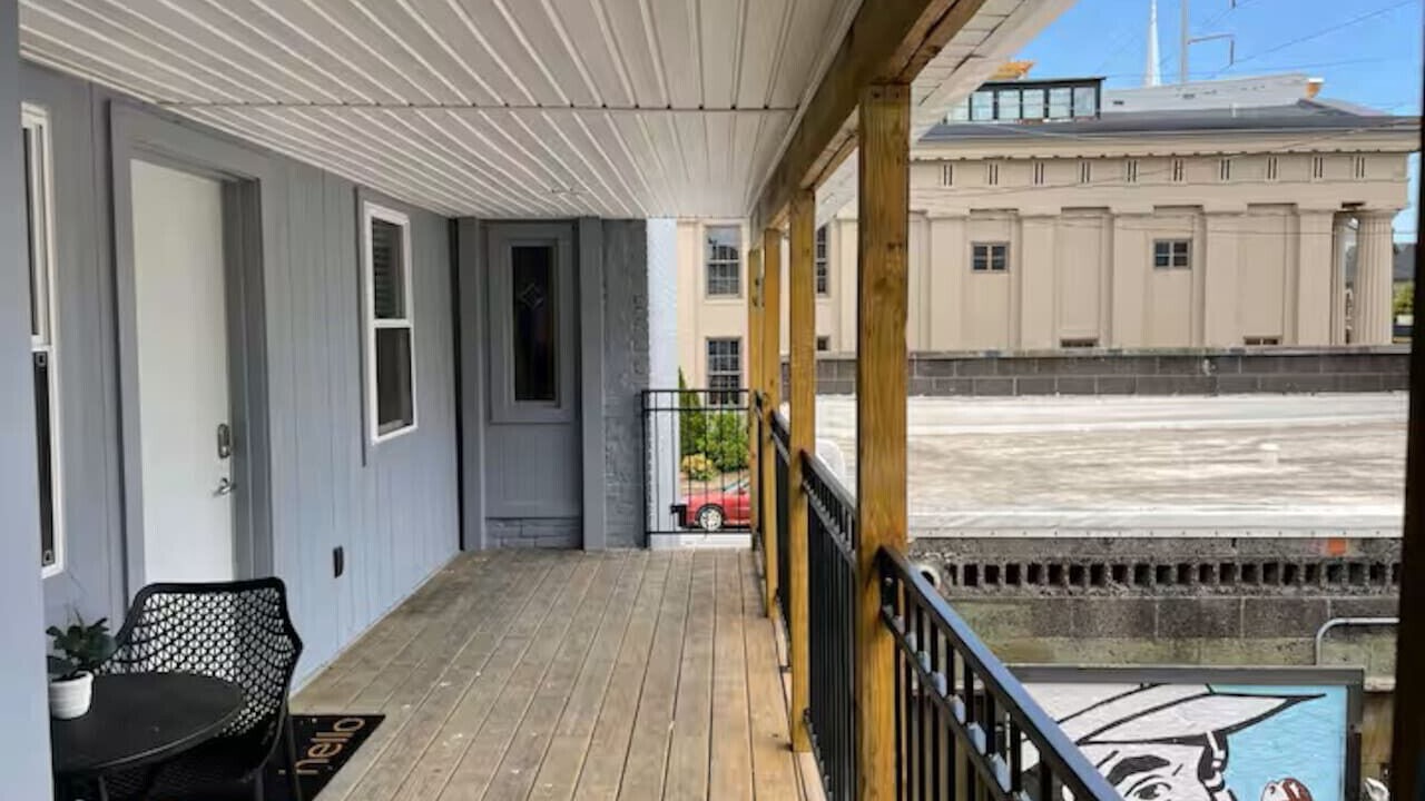Photo of Patio Balcony in New Albany