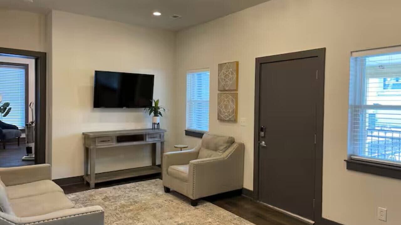 Photo of Livingroom in New Albany