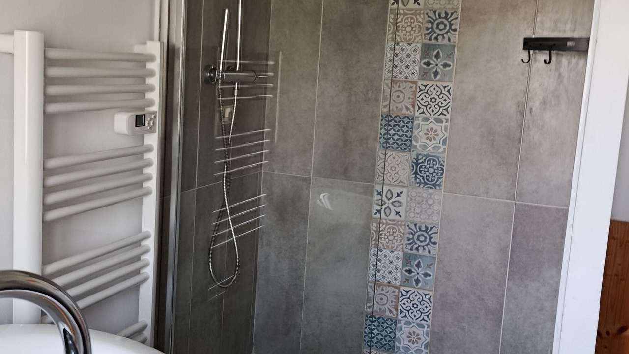 Photo of Bathroom in Megrit