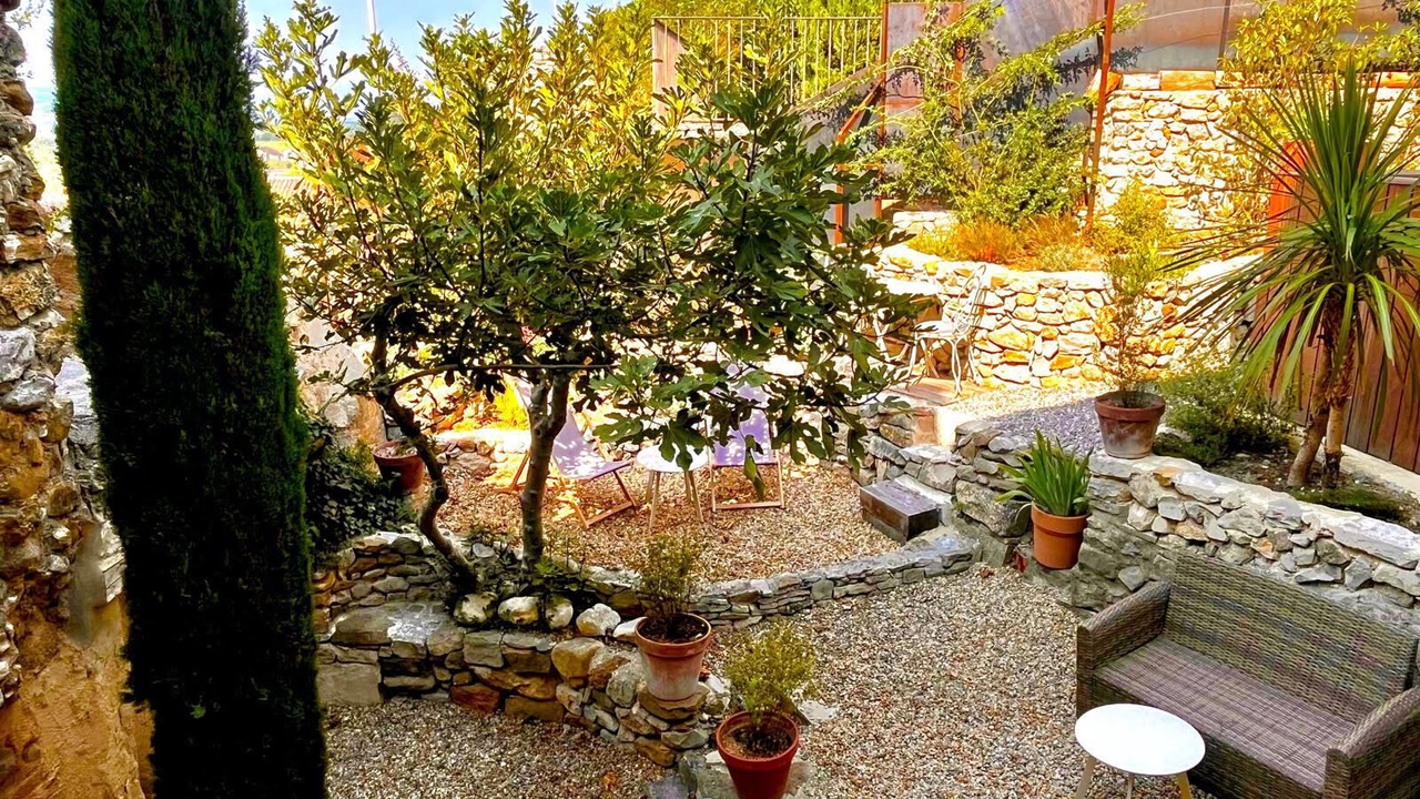 Photo of Patio Balcony in Sablet