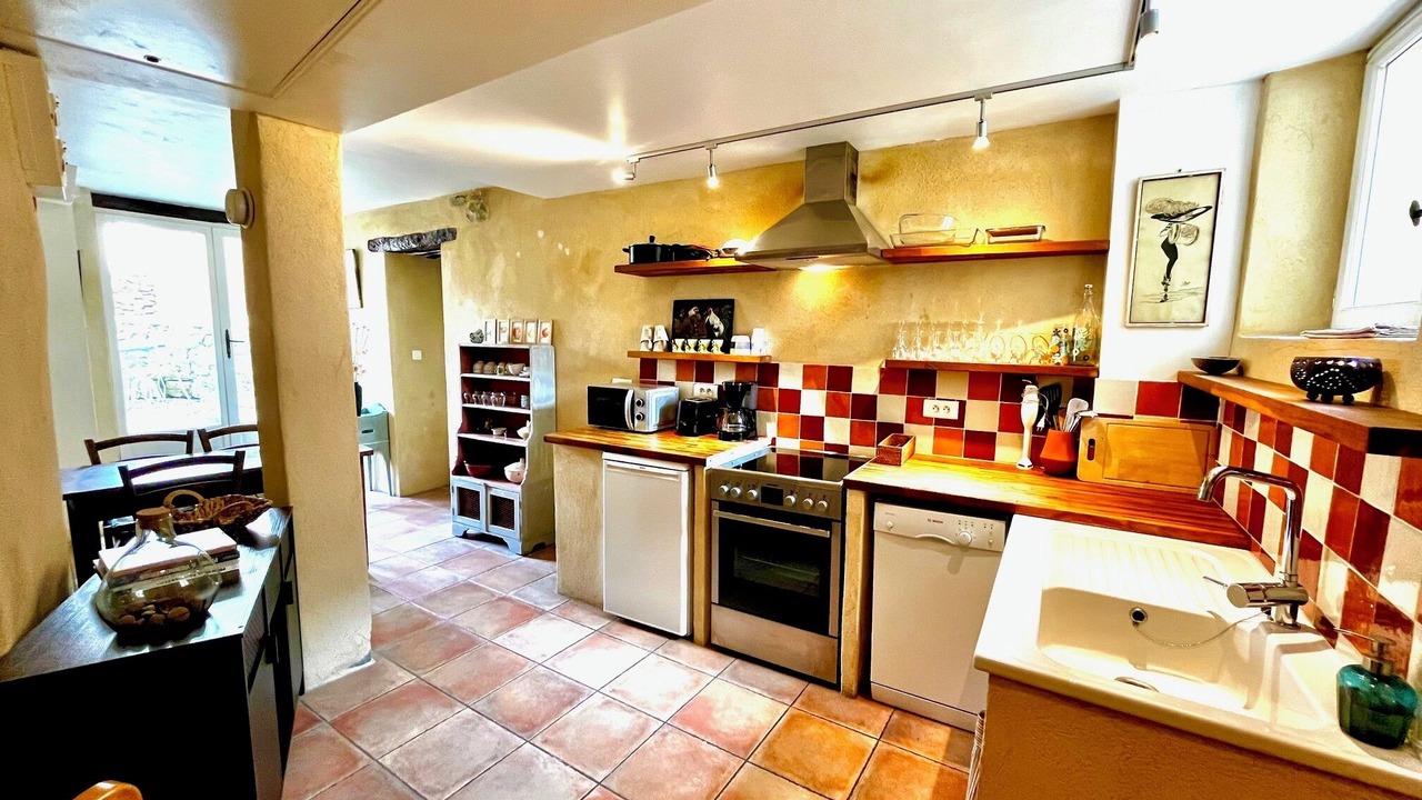 Photo of Kitchen in Sablet