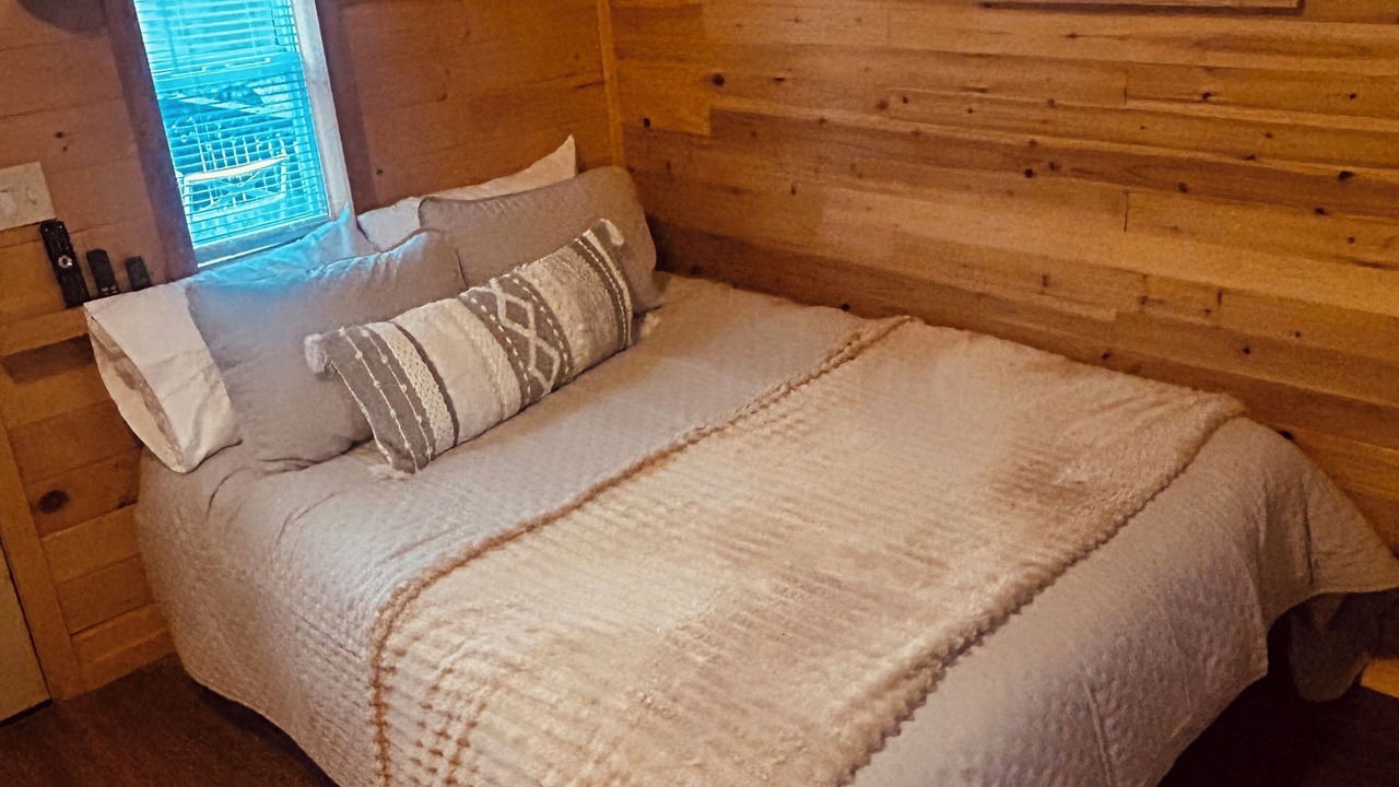 Photo of Bedroom in Dushore