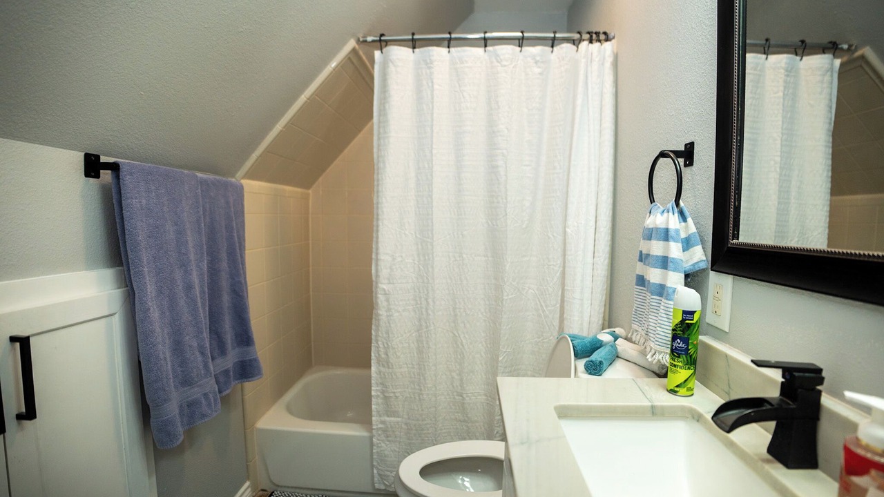 Photo of Bathroom in Iowa Colony