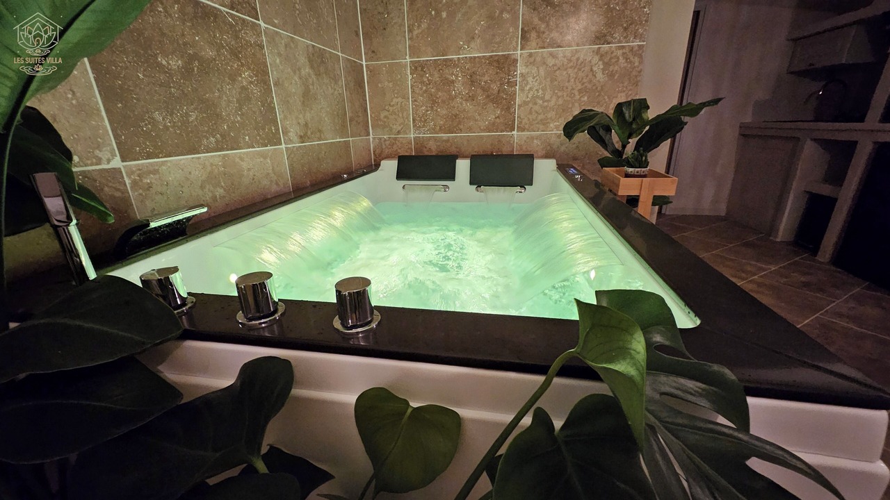 Photo of Bathroom in Montge-en-Goele