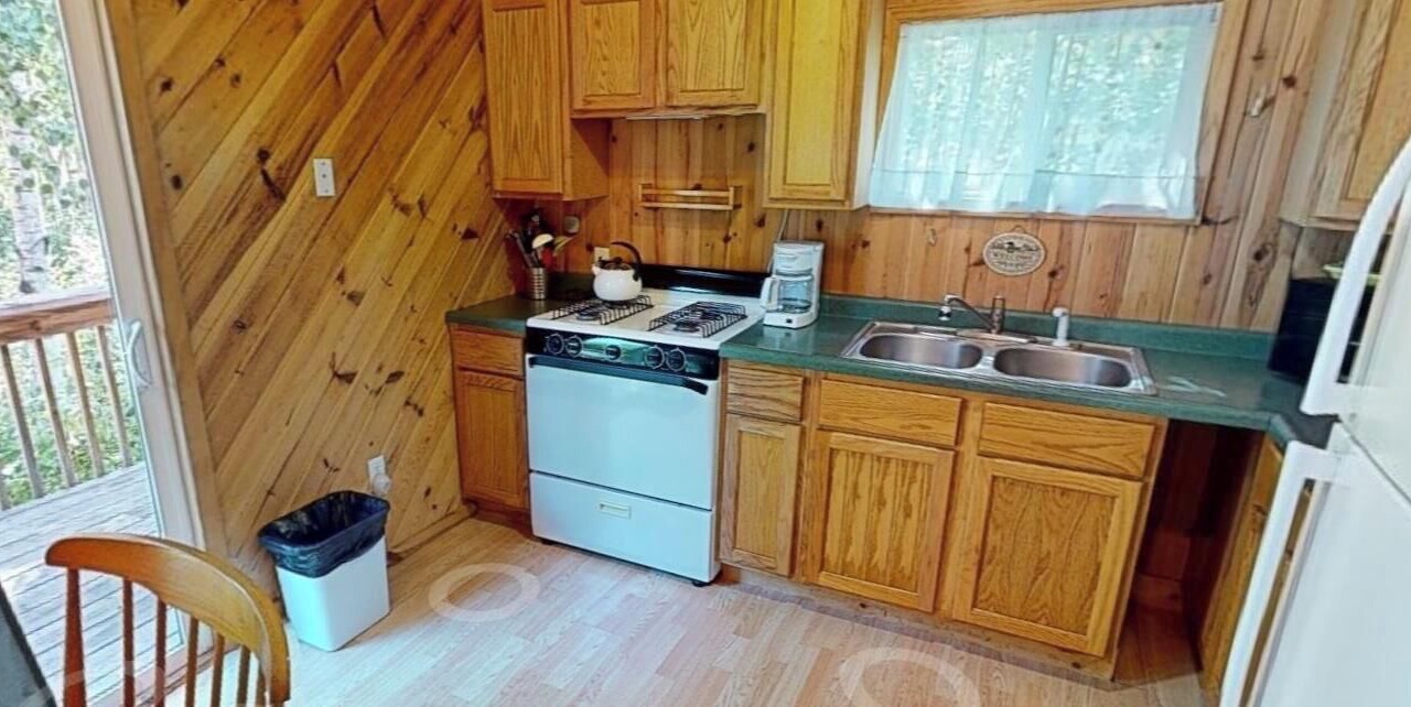 Photo of Kitchen in Orr