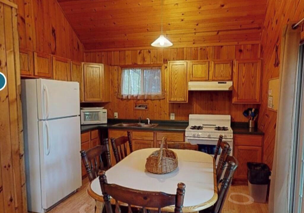 Photo of Kitchen in Orr