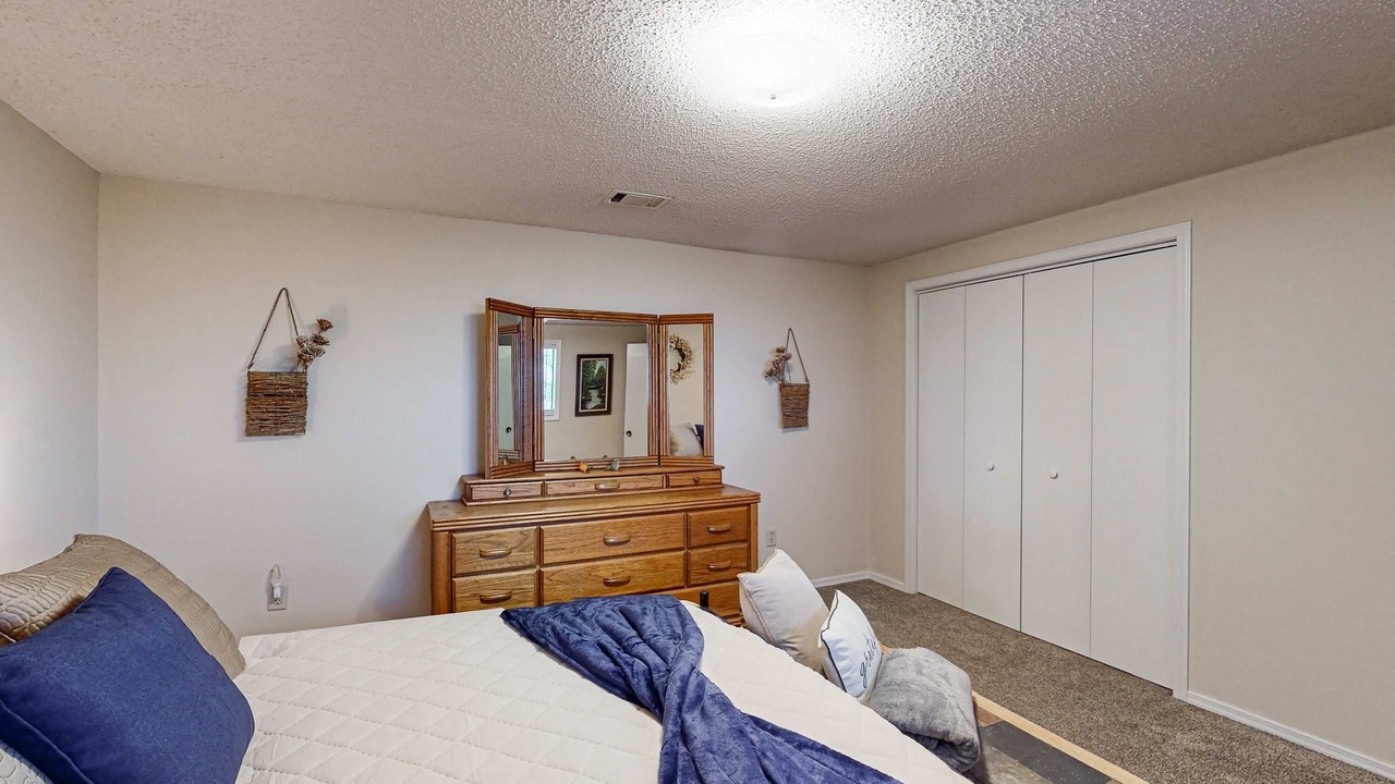 Photo of Bedroom in Notch Estates