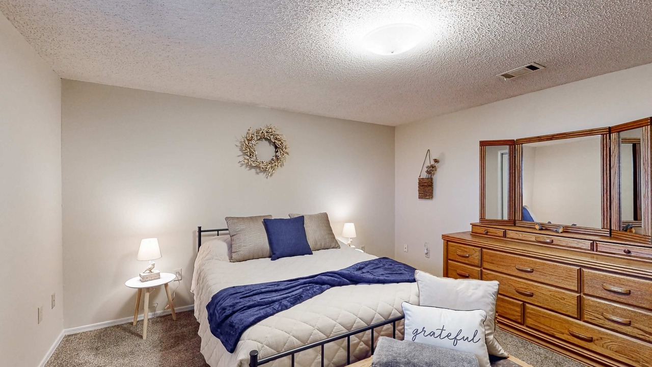 Photo of Bedroom in Notch Estates