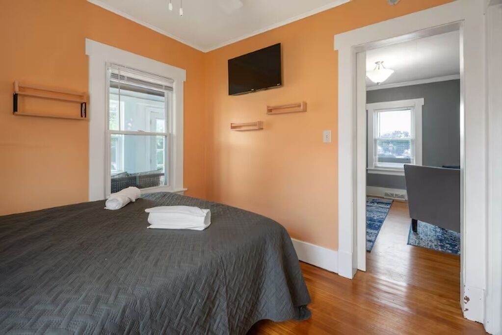 Photo of Bedroom in Newtonville