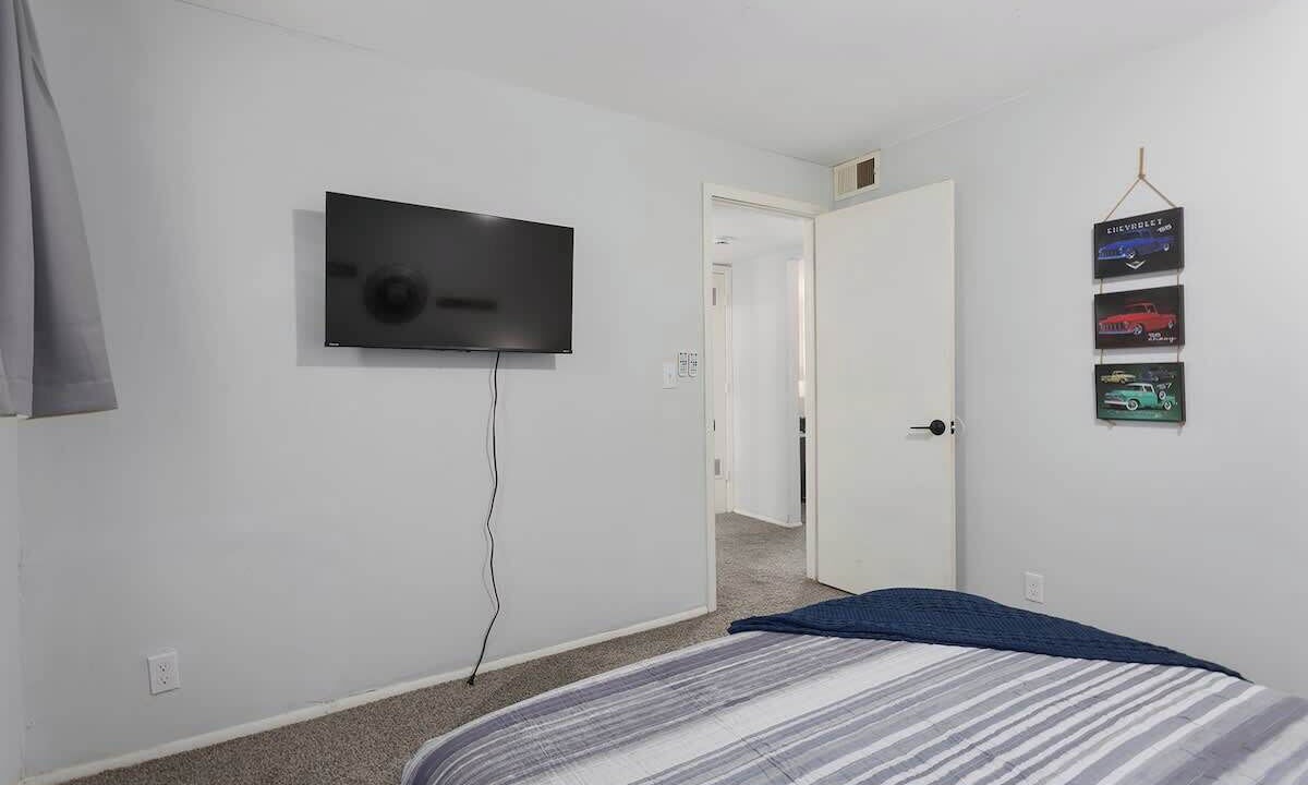 Photo of Bedroom in Riverside