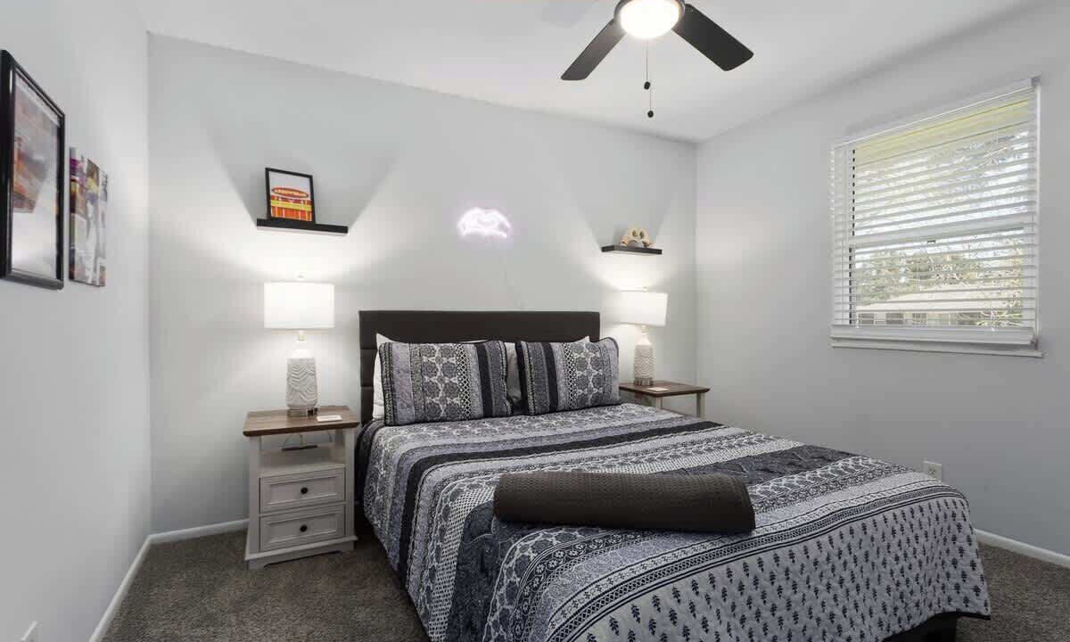 Photo of Bedroom in Riverside
