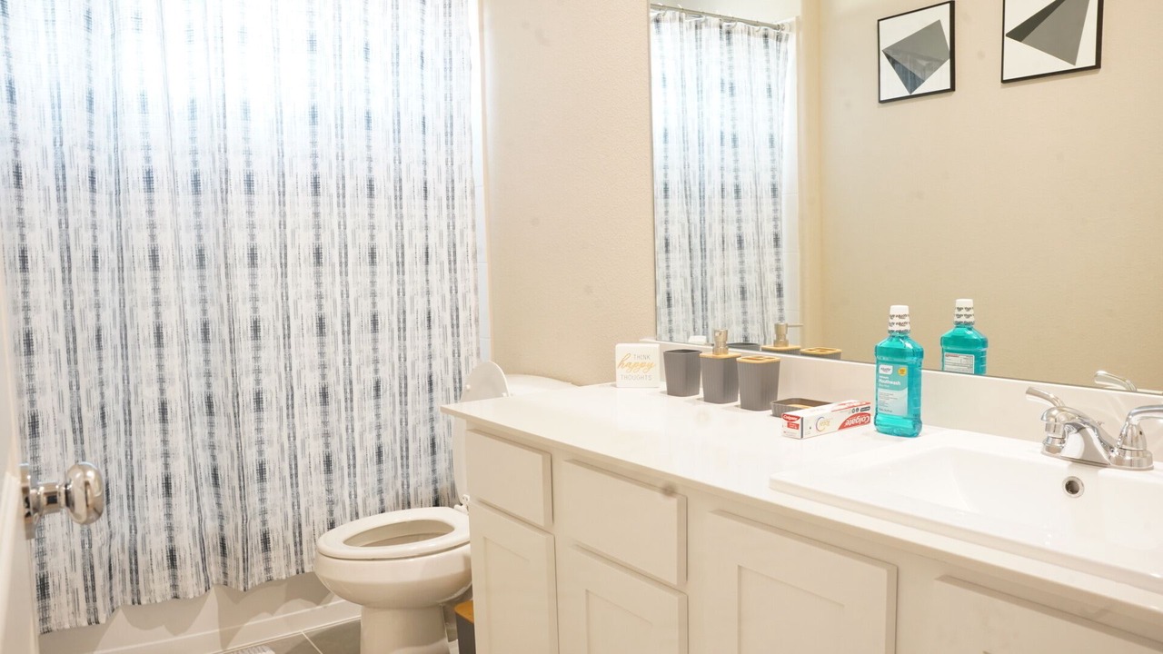 Photo of Bathroom in Lavon