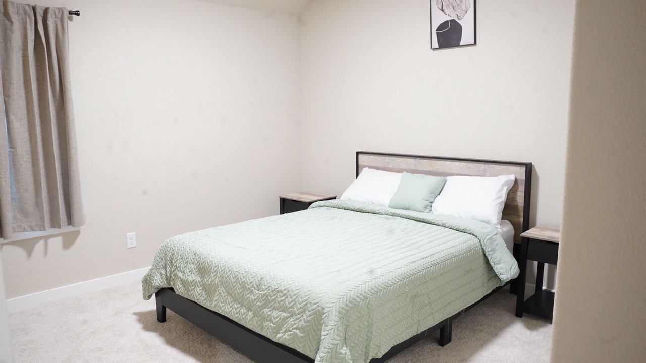 Photo of Bedroom in Lavon