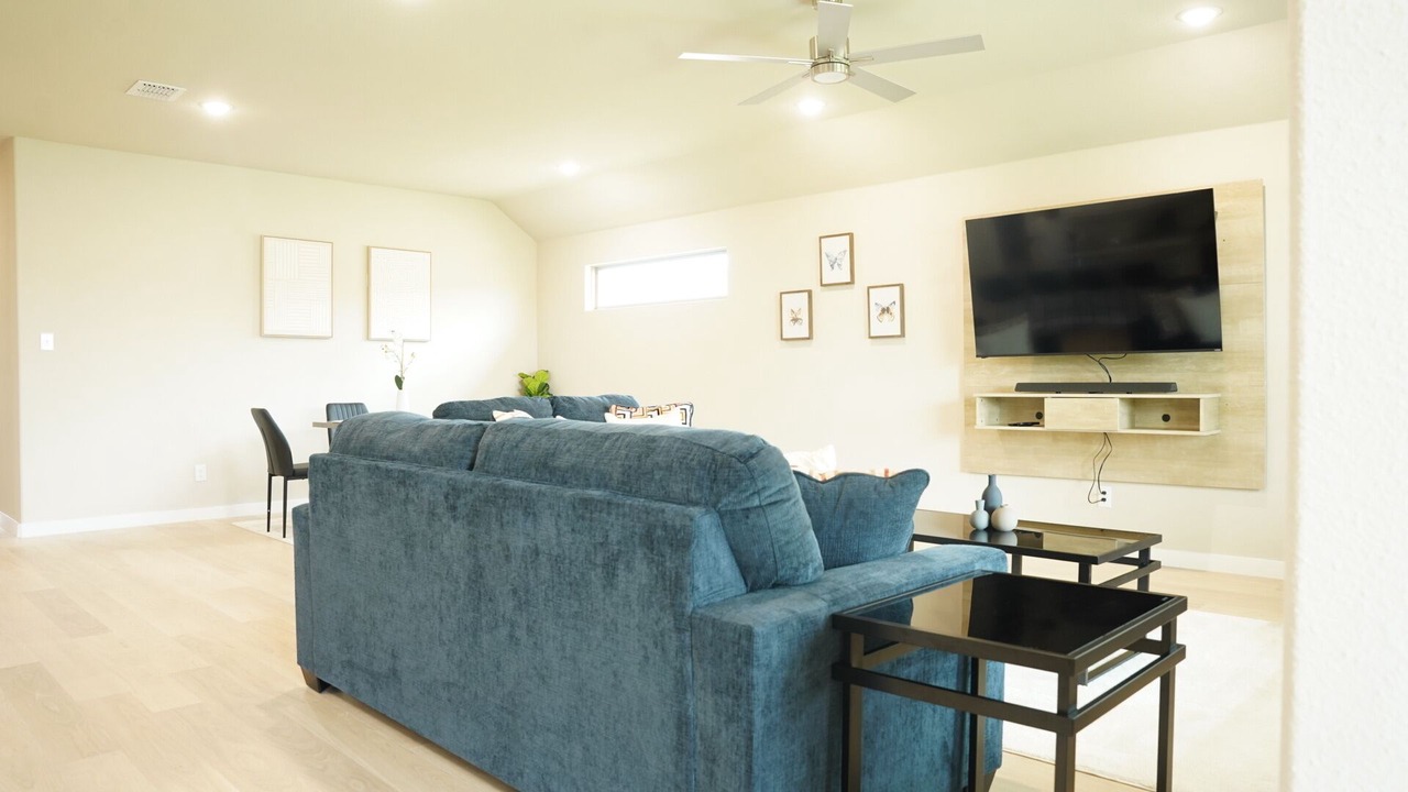 Photo of Livingroom in Lavon