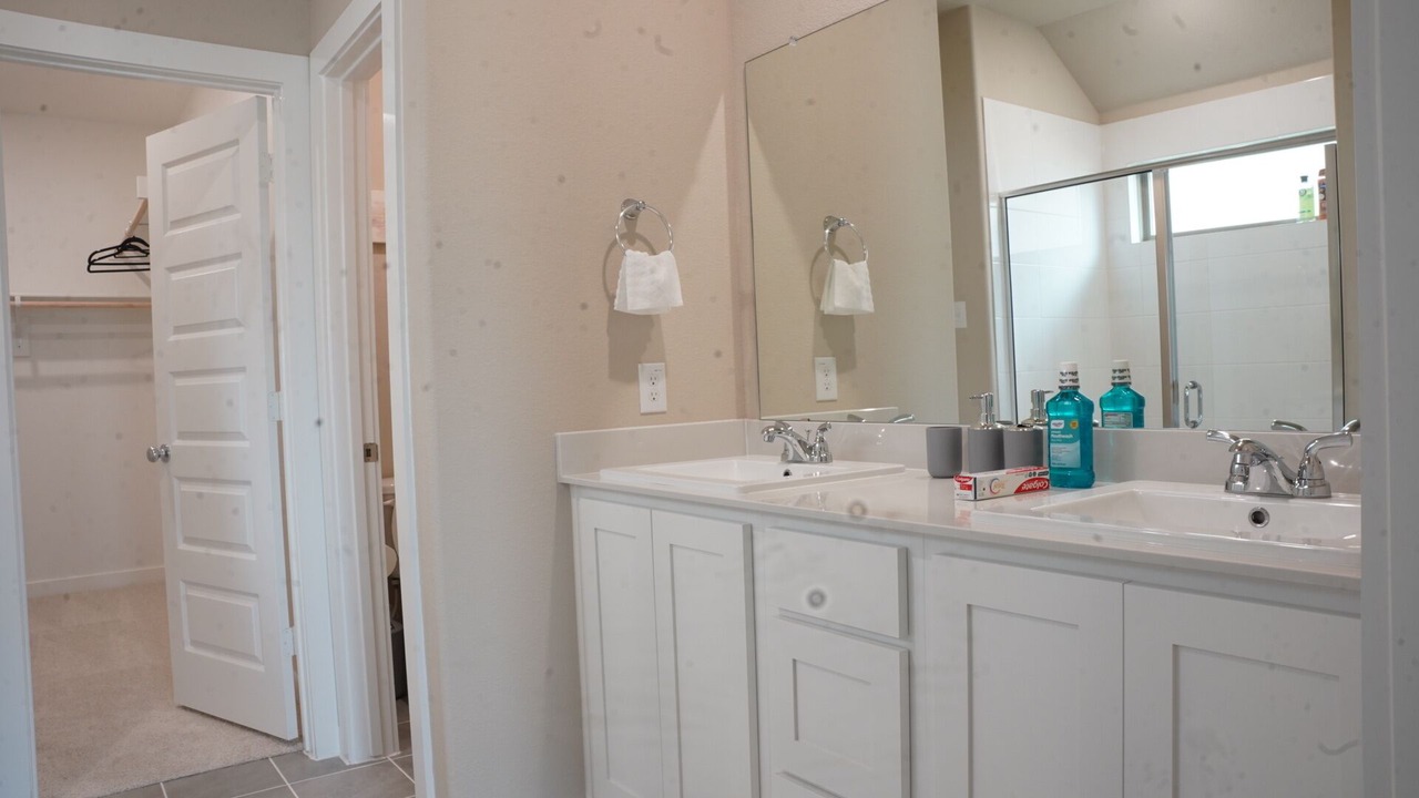 Photo of Bathroom in Lavon
