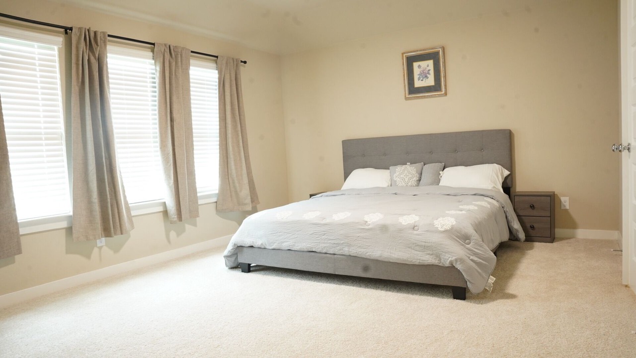 Photo of Bedroom in Lavon