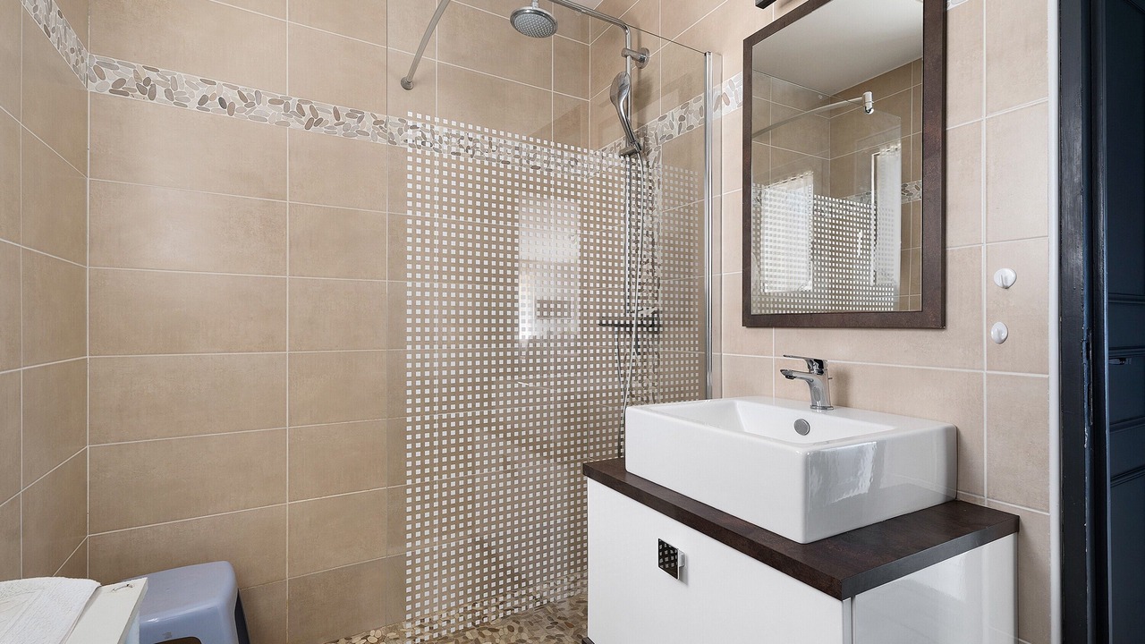 Photo of Bathroom in Cancale