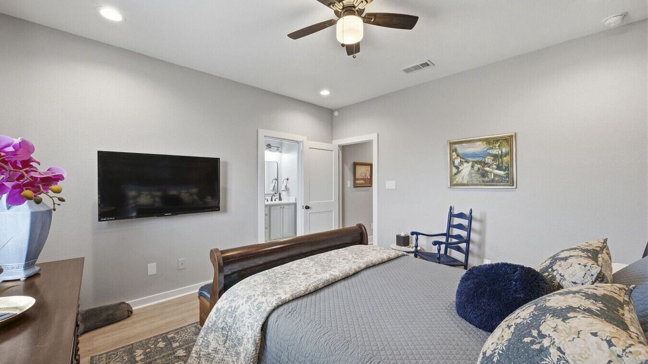 Photo of Bedroom in College Station