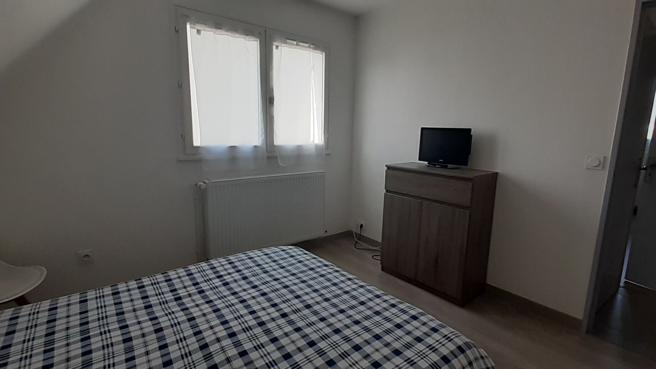 Photo of Bedroom in Montbazon