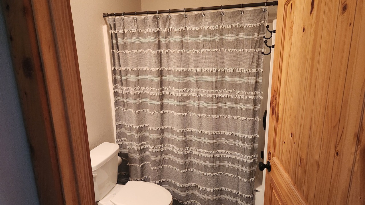 Photo of Bathroom in Shell Knob