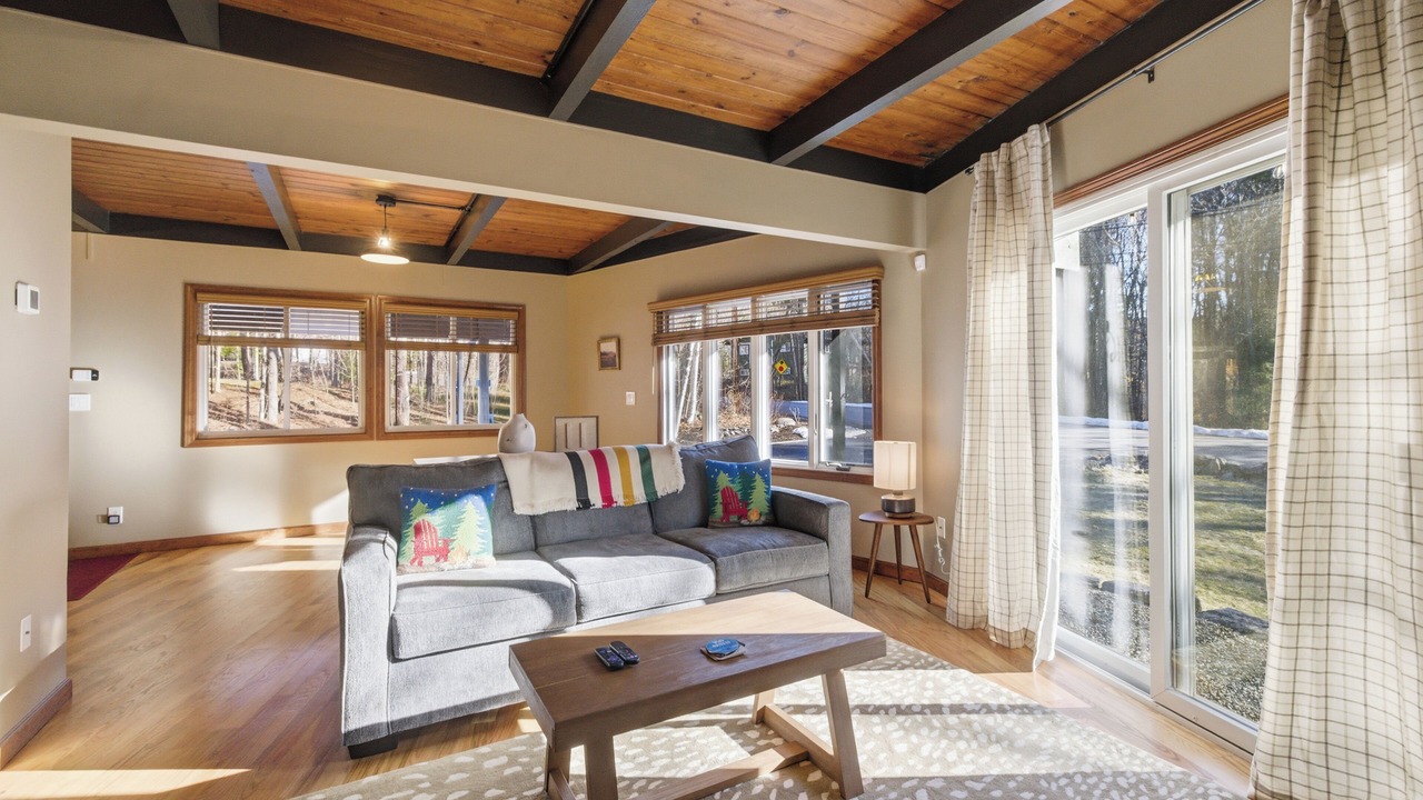 Photo of Livingroom in Gilford