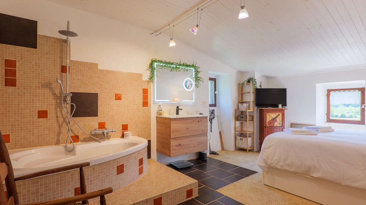 Photo of Bedroom in Les Assions