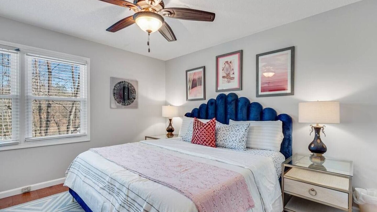 Photo of Bedroom in Townville