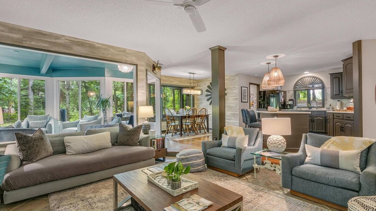 Photo of Livingroom in Townville