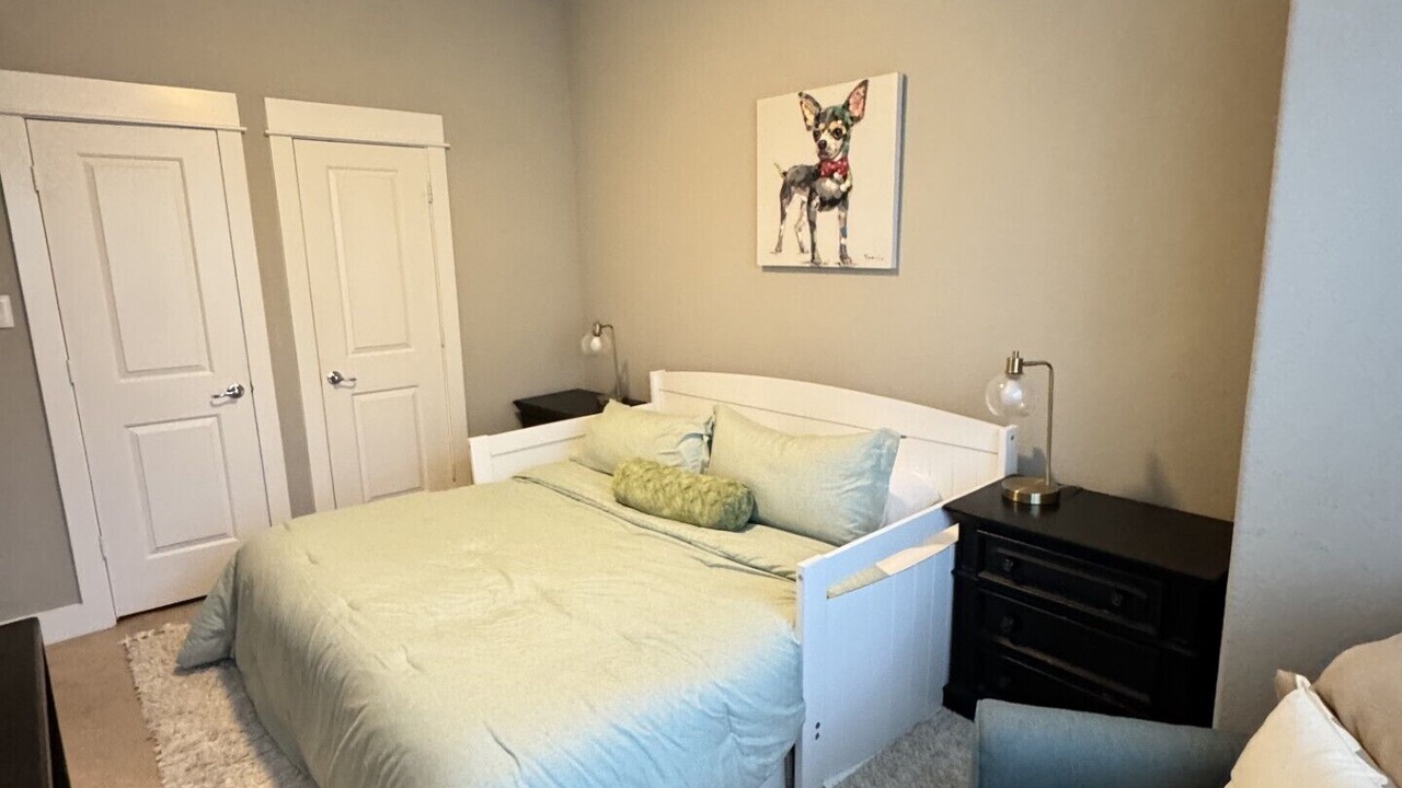 Photo of Bedroom in Shady Acres