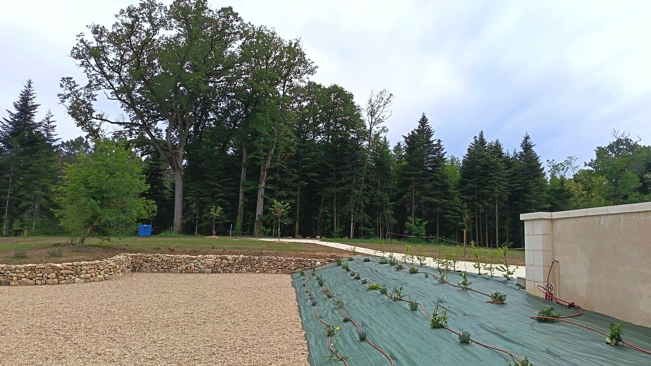 Photo of Outdoor in Saint-Pierre-de-Cole