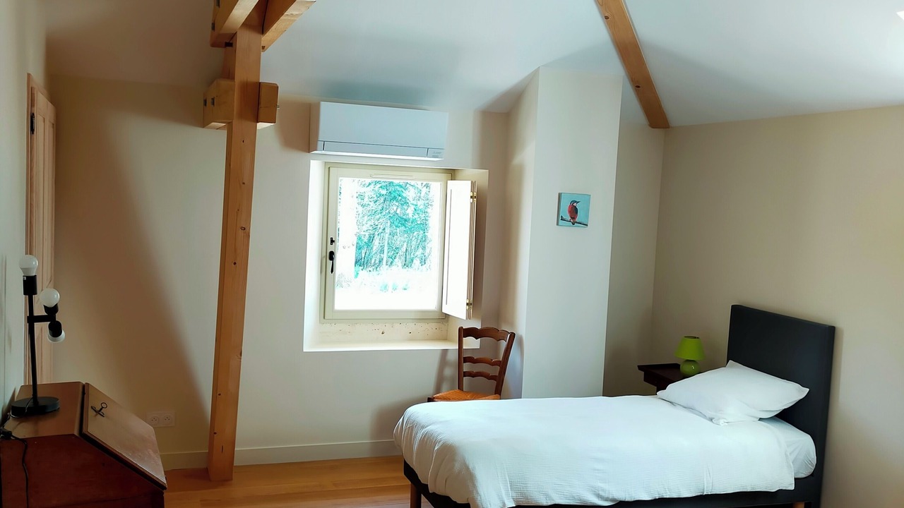 Photo of Bedroom in Saint-Pierre-de-Cole