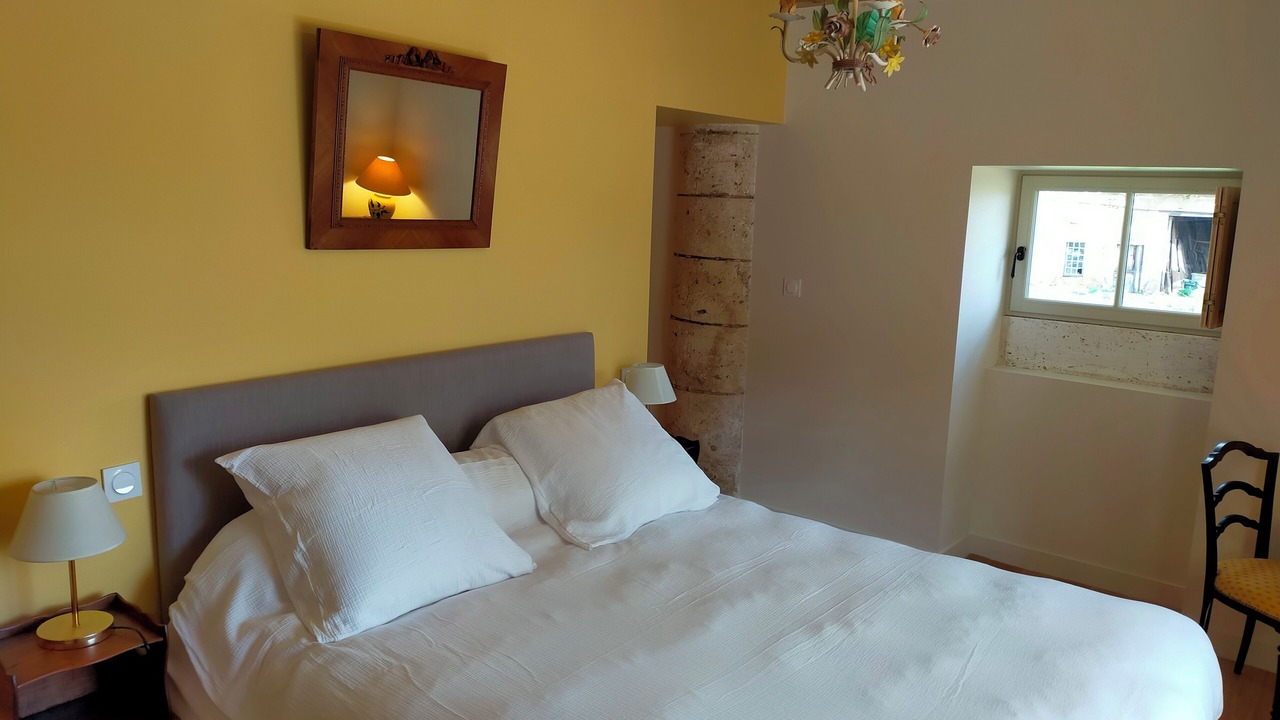 Photo of Bedroom in Saint-Pierre-de-Cole